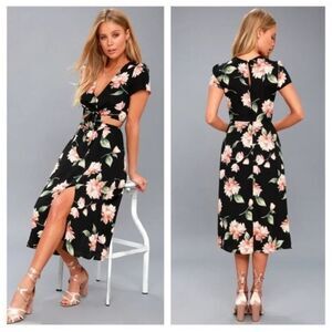 Lulu's Aliso Floral Print Cutout‎ Midi Dress S Black/Pink